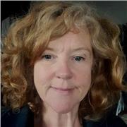 Art Tutor Julie Starks seeks online or face to face students keen to learn drawing, painting, sculpture